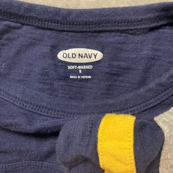 Old Navy Ringer - Picture 2 of 2